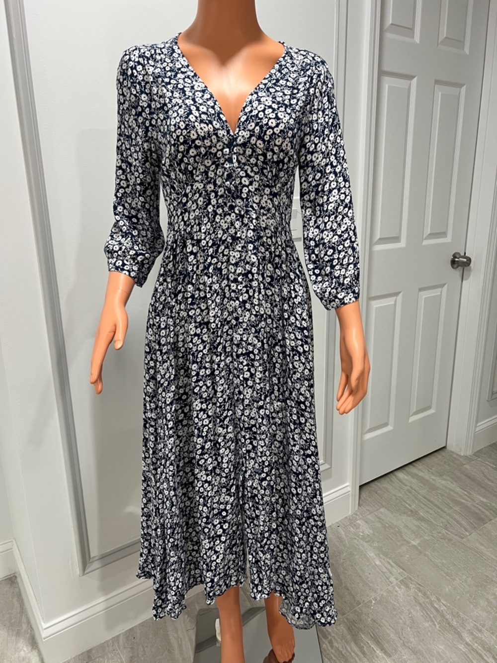 Floral Navy & White V-Neck Midi Dress